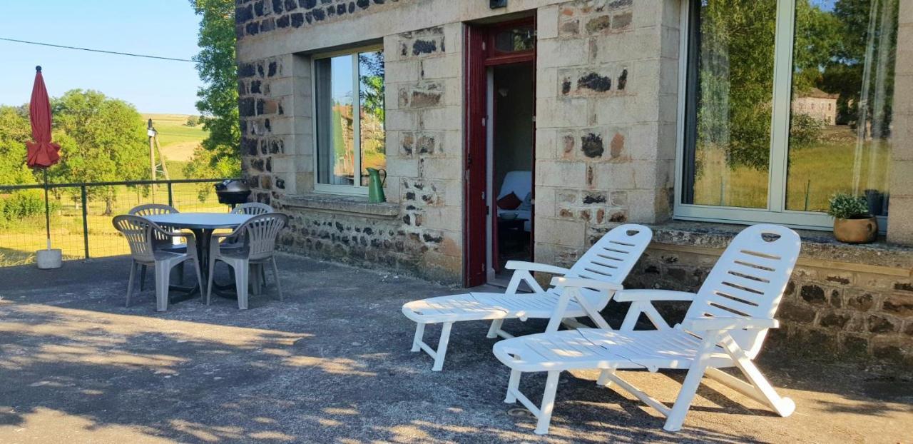 Gite Familial En Pleine Nature Alleyrac Екстериор снимка